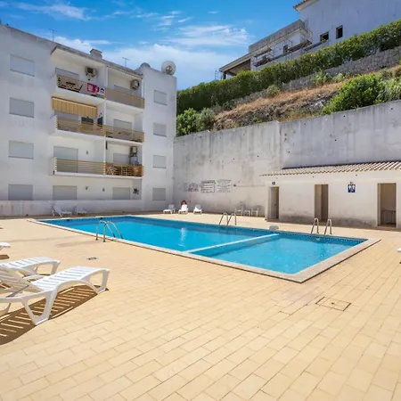 Papis Карвоейру