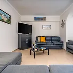 Apartment Papis *